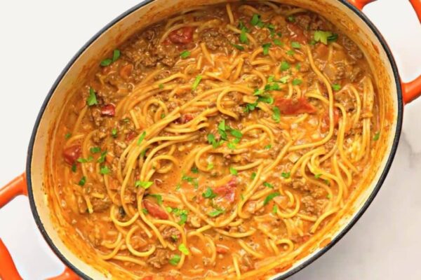 Easy To Make One Pot Taco Spaghetti, homemade and freshly served