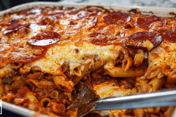 Easy “Family-Favorite” Pizza Casserole, homemade and freshly served