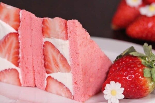 Easy To Make Strawberry Sandwich, homemade and freshly served