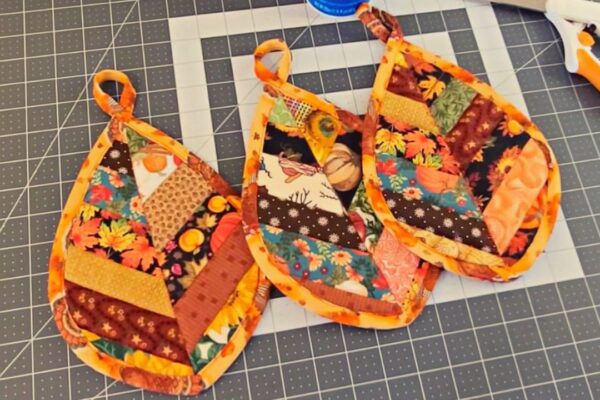 Finished Scrappy Autumn Leaf Potholder Sewing, a completed DIY project