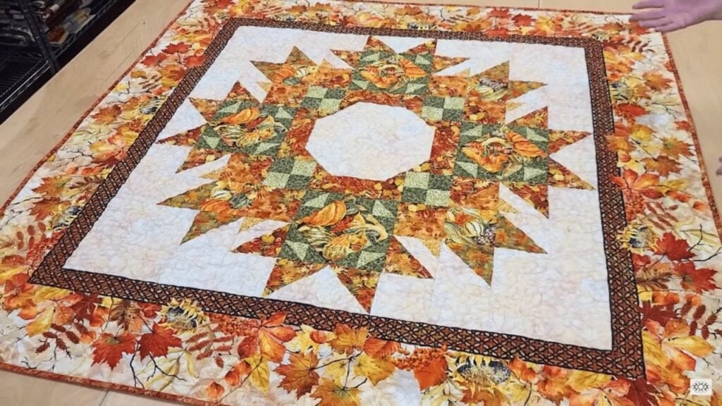 Finished Easy Wall-Hanging Fall Wreath Quilt, a completed DIY project