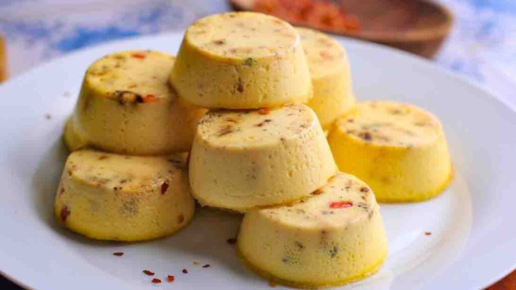 Easy Egg Bites, homemade and freshly served