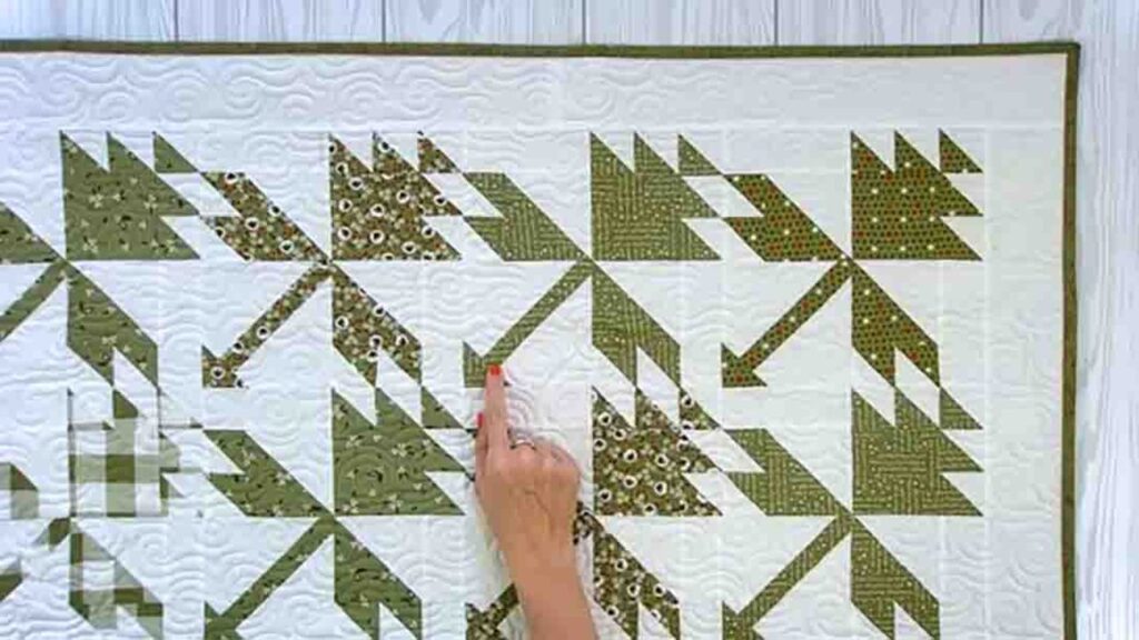 Finished English Ivy Quilt Block, a completed DIY project