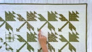 Finished English Ivy Quilt Block, a completed DIY project
