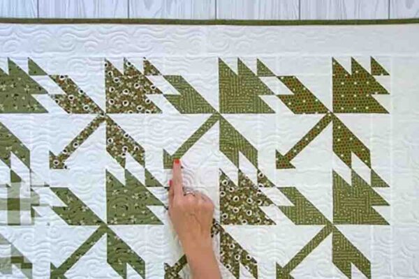 Finished English Ivy Quilt Block, a completed DIY project