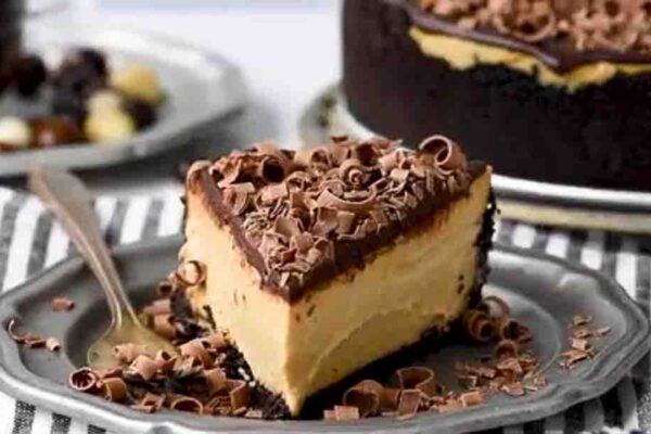 Easy Espresso Cheesecake, homemade and freshly served