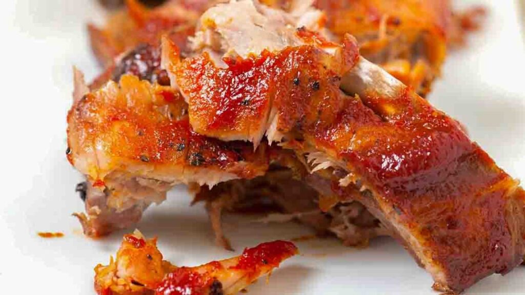 Fall-Off-The-Bone Oven Baked Ribs, homemade and freshly served