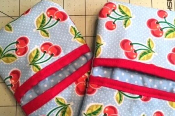 Finished Finger Pot Holder, a completed DIY project