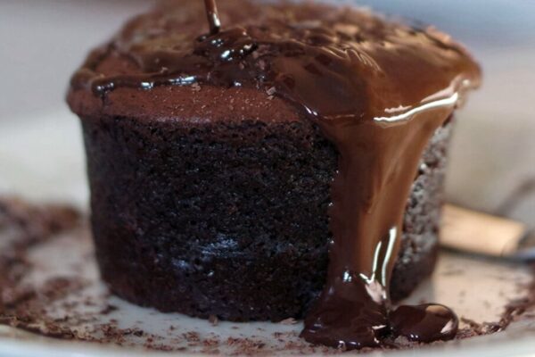 Make This Brownie Chocolate Dessert In Just Five Minutes, homemade and freshly served