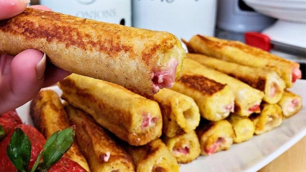 French Toast Roll Ups, homemade and freshly served