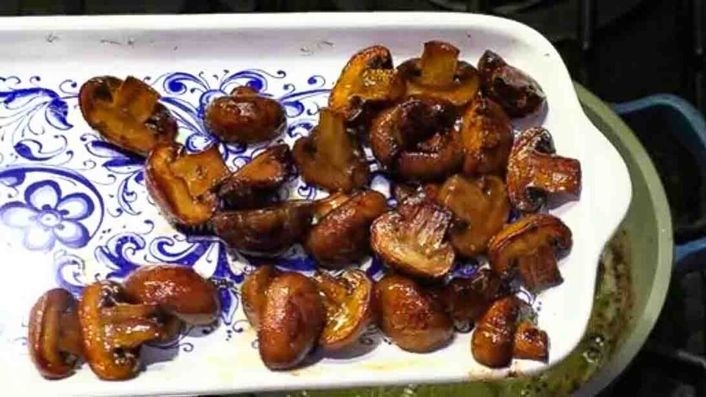 Best Fried Mushrooms, homemade and freshly served
