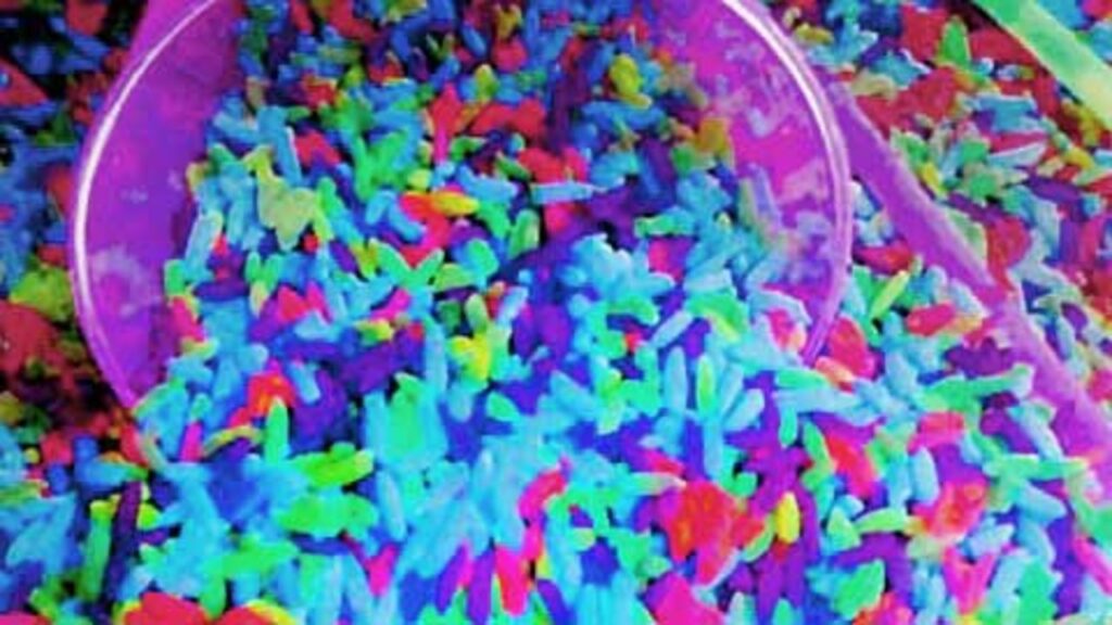 DIY Glow in the Dark Rice, homemade and freshly served