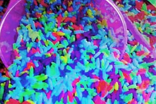 DIY Glow in the Dark Rice, homemade and freshly served