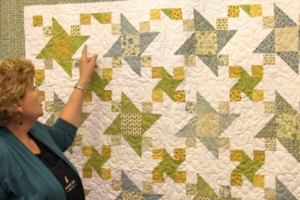 Finished Garden Stars Quilt With Jenny Doan, a completed DIY project