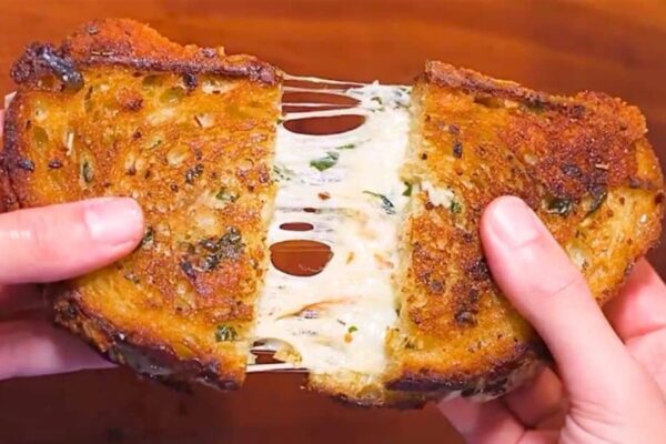 Garlic Grilled Cheese Sandwich, homemade and freshly served
