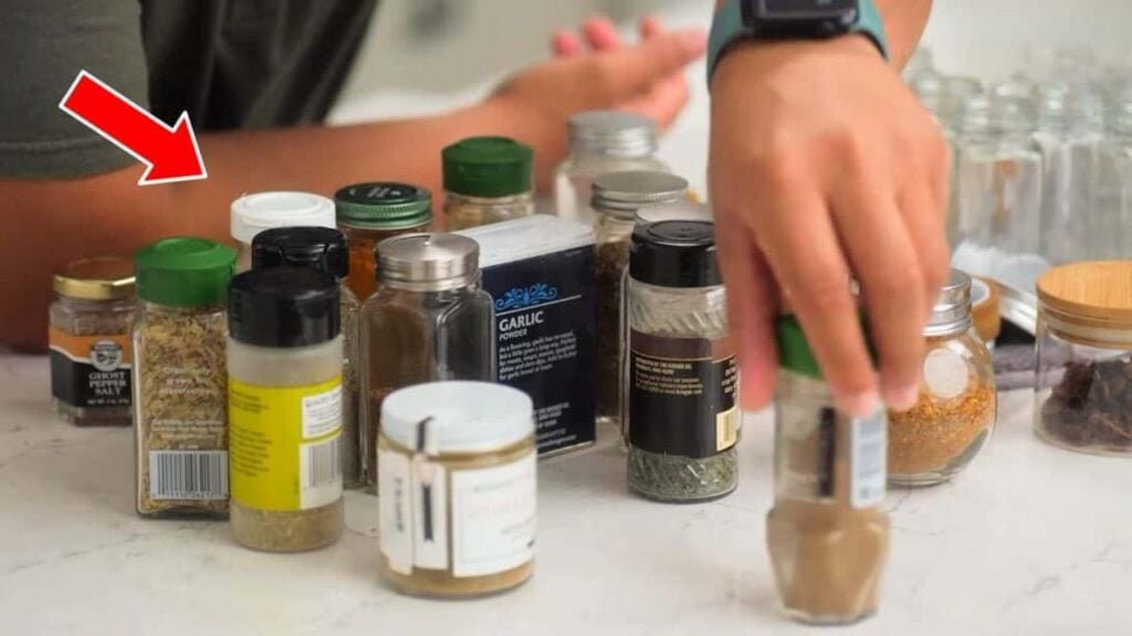 Genius Hacks for Organizing Your Spice Cabinet