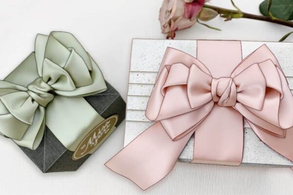 Gift Wrapping and Ribbon Bow, homemade and freshly served