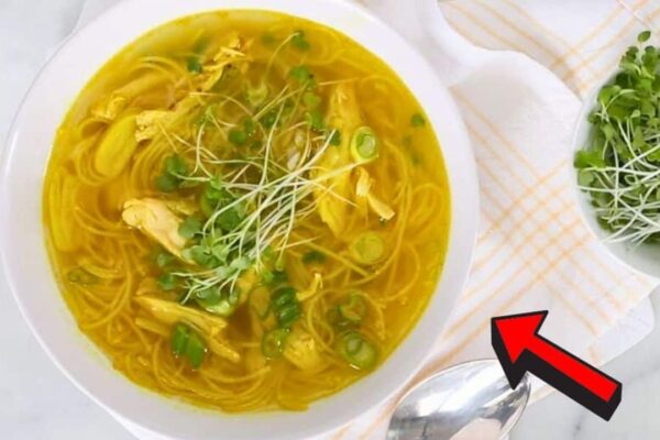 Ginger-Spice Chicken Soup, homemade and freshly served