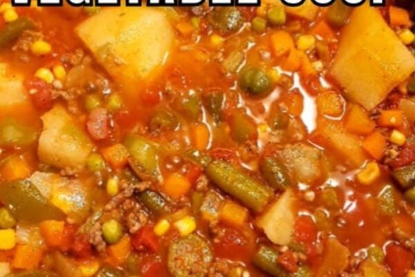 Grandma Hamburger Vegetable Soup, homemade and freshly served