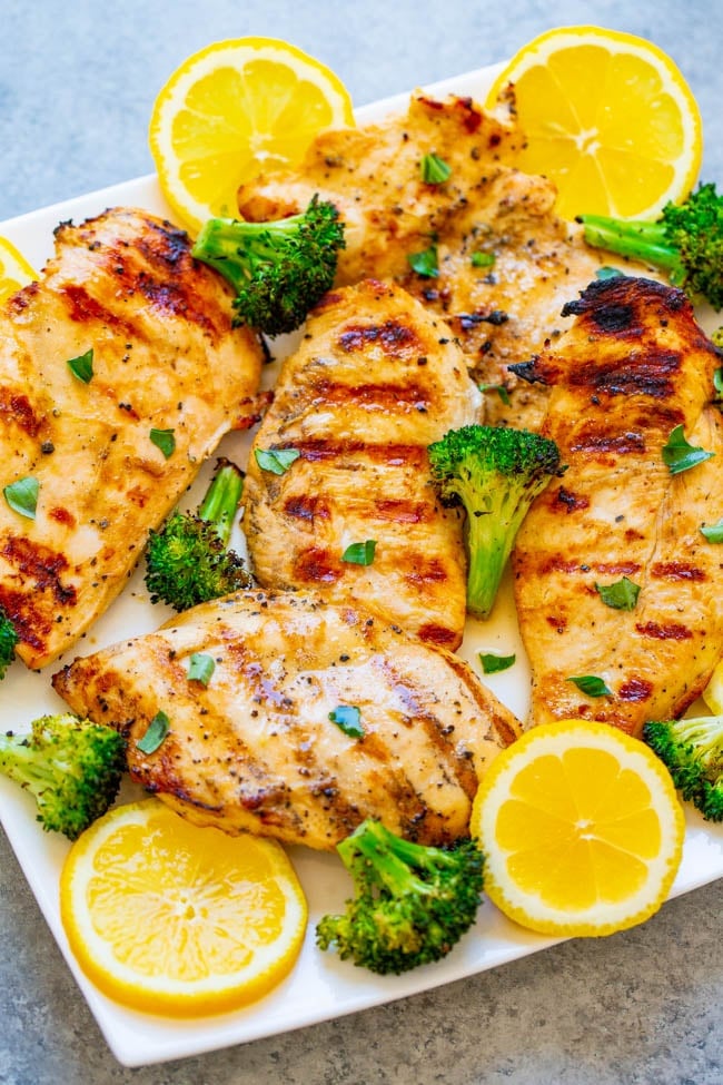 Tin foil camping recipes — grilled lemon chicken, easy foil packet dinner