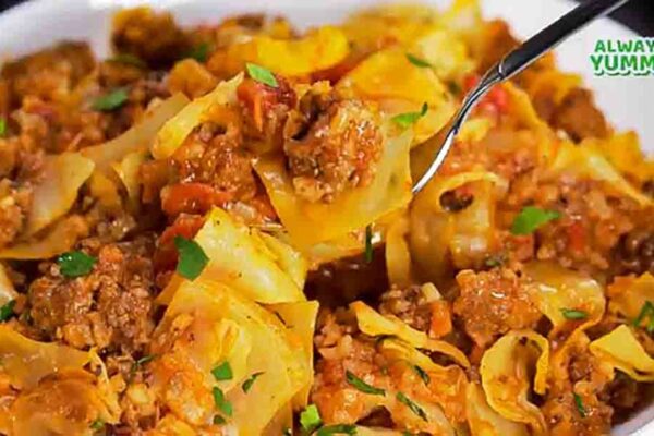 Ground Beef & Cabbage Stew, homemade and freshly served