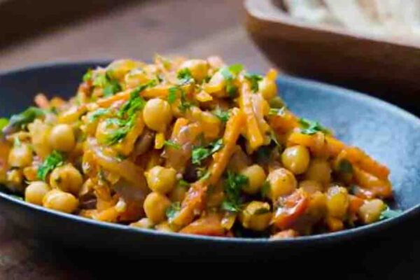 Healthy One-Pan Baked Chickpea, homemade and freshly served