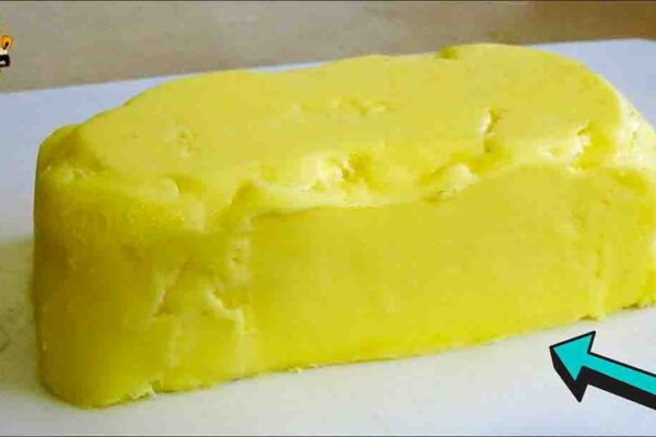 1-Ingredient Homemade Butter in 3 Minutes, homemade and freshly served