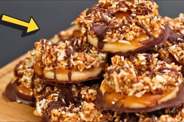 Homemade Samoas, homemade and freshly served