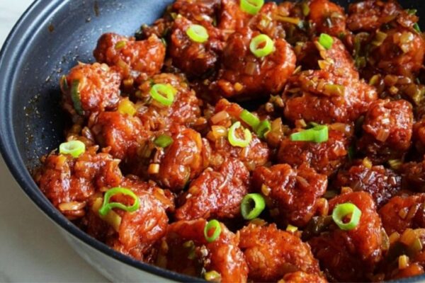 Honey Garlic Cauliflower, homemade and freshly served