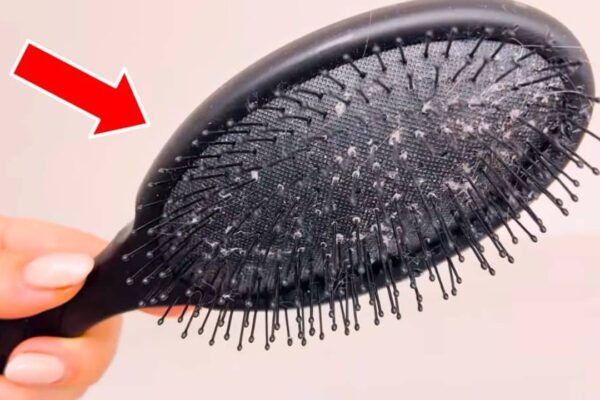 Finished How to Clean a Hair Brush the Right Way, a completed DIY project