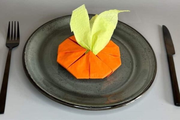 How to Fold Pumpkin Napkins