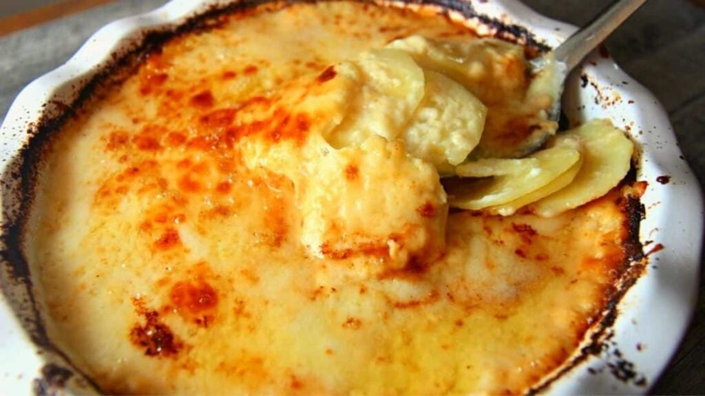 Cheesy Scalloped Potatoes, homemade and freshly served