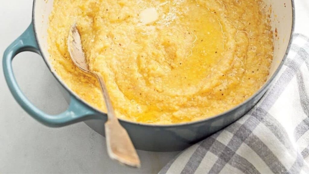 Perfect Grits (Southern Classic), homemade and freshly served