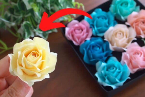 Finished Pretty Paper Roses Using Note Pad, a completed DIY project