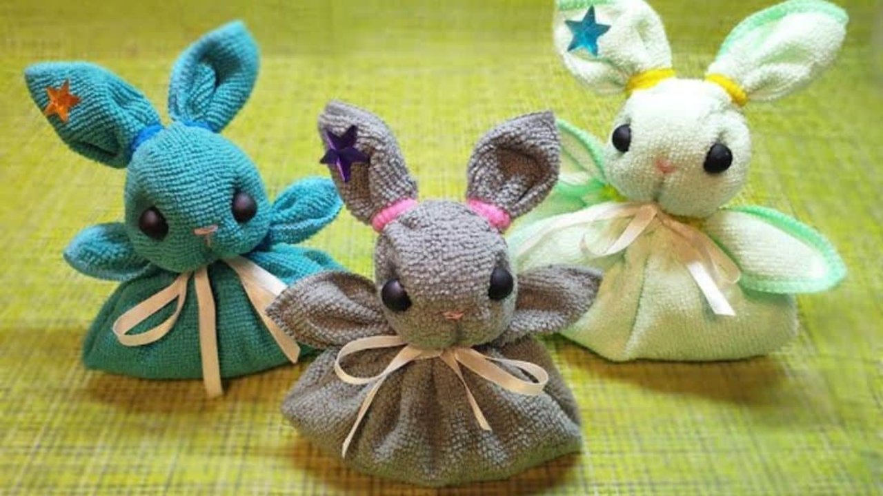 Paws Rabbit Diy How to Make a Rabbit With a Towel - DIY Joy