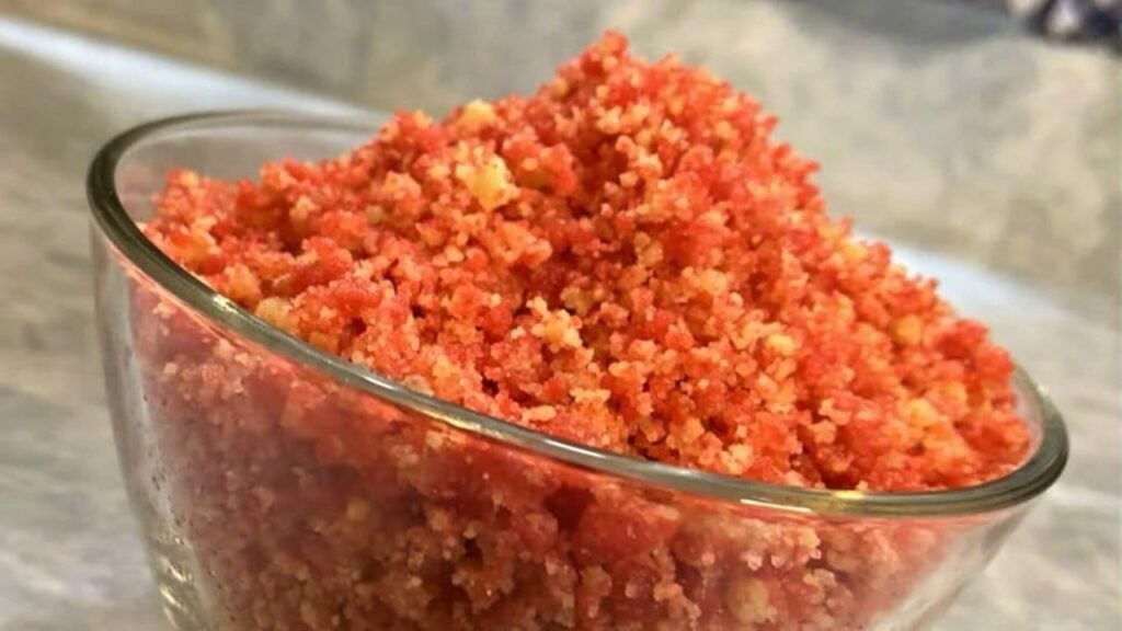 Strawberry Crumble Crunch Topping, homemade and freshly served