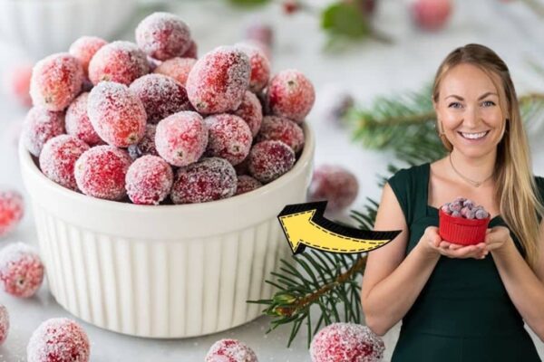 Easy 3-Ingredient Sugared Cranberries, homemade and freshly served