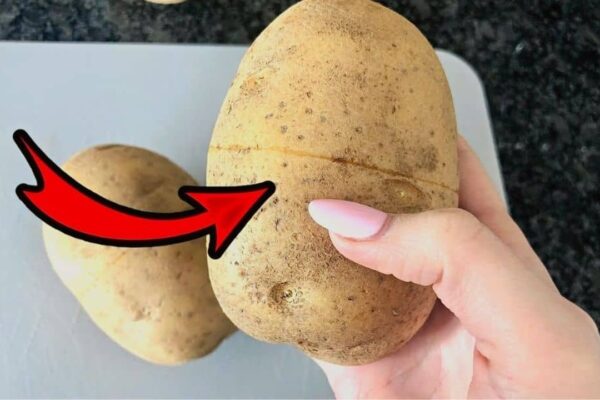 How To Peel Potatoes Quickly And Easily, homemade and freshly served