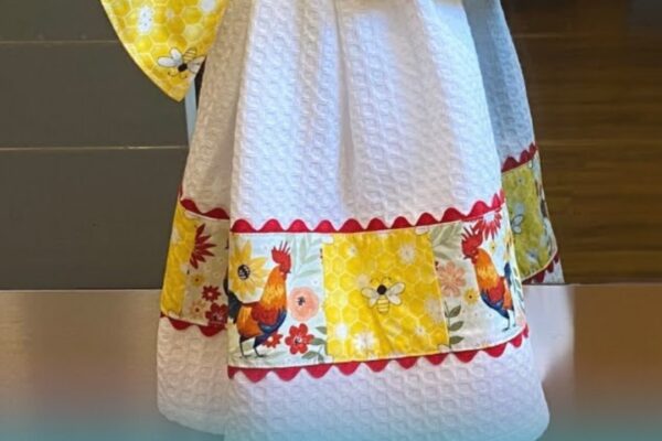 Finished How To Sew A Pretty Tie-On Tea Towel, a completed DIY project