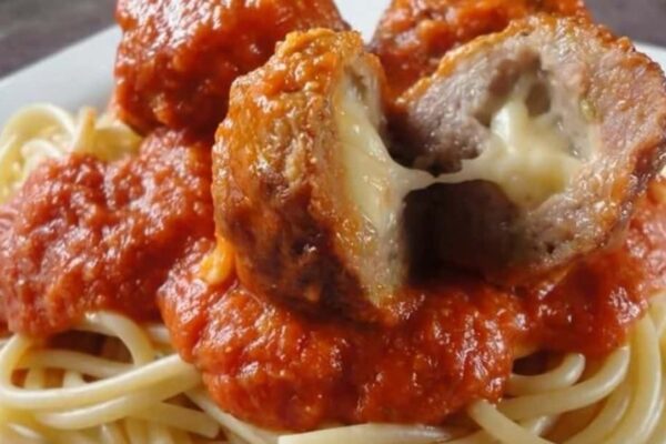 Juicy Mozzarella Cheese Stuffed Meatballs, homemade and freshly served