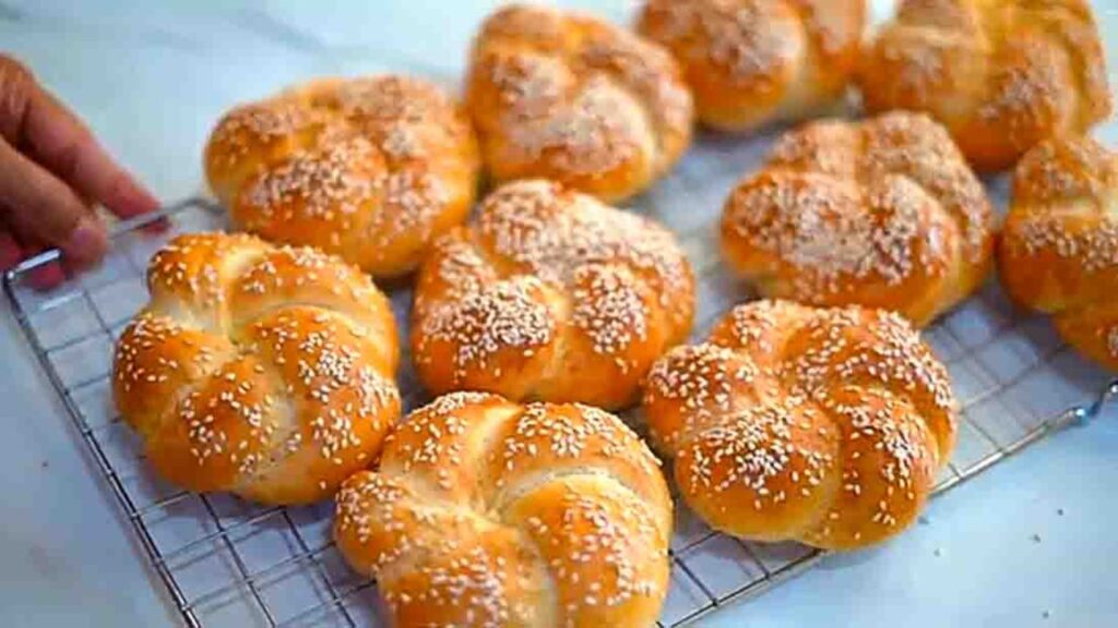 Soft Kaiser Dinner Rolls, homemade and freshly served