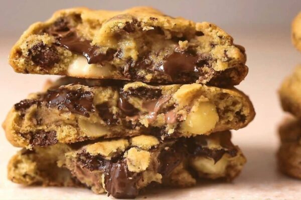 Levian Bakery Cookie, homemade and freshly served