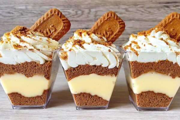 6-Ingredient Lotus Biscoff Dessert Cups, homemade and freshly served