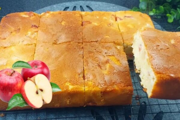 Melt-In-Your-Mouth Apple Cake, homemade and freshly served