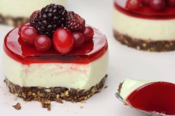 Mini Vanilla Cheesecake, homemade and freshly served