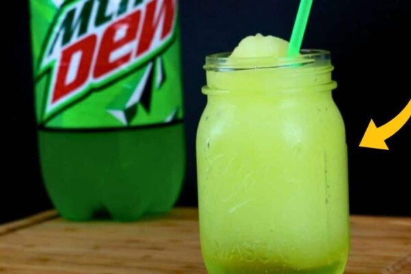 Mountain Dew Slushie, homemade and freshly served