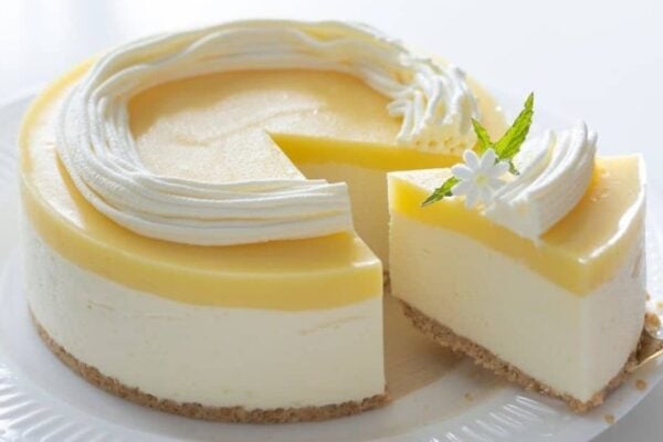 No-Bake Lemon Cheesecake, homemade and freshly served