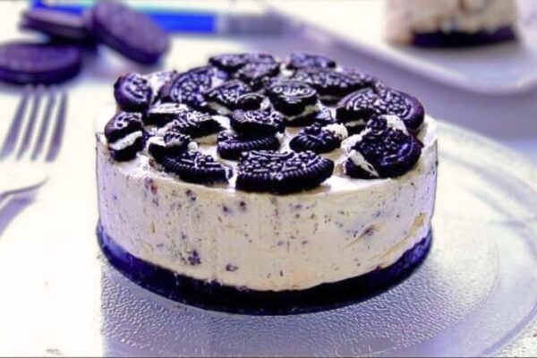 No-Bake Oreo Cheesecake Dessert, homemade and freshly served