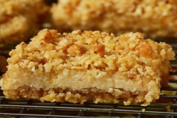 Oatmeal Lemon Bars, homemade and freshly served