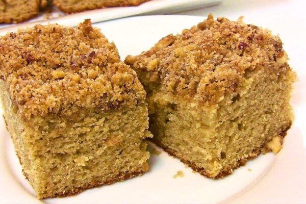 Old-Fashioned Coffee Cake, homemade and freshly served